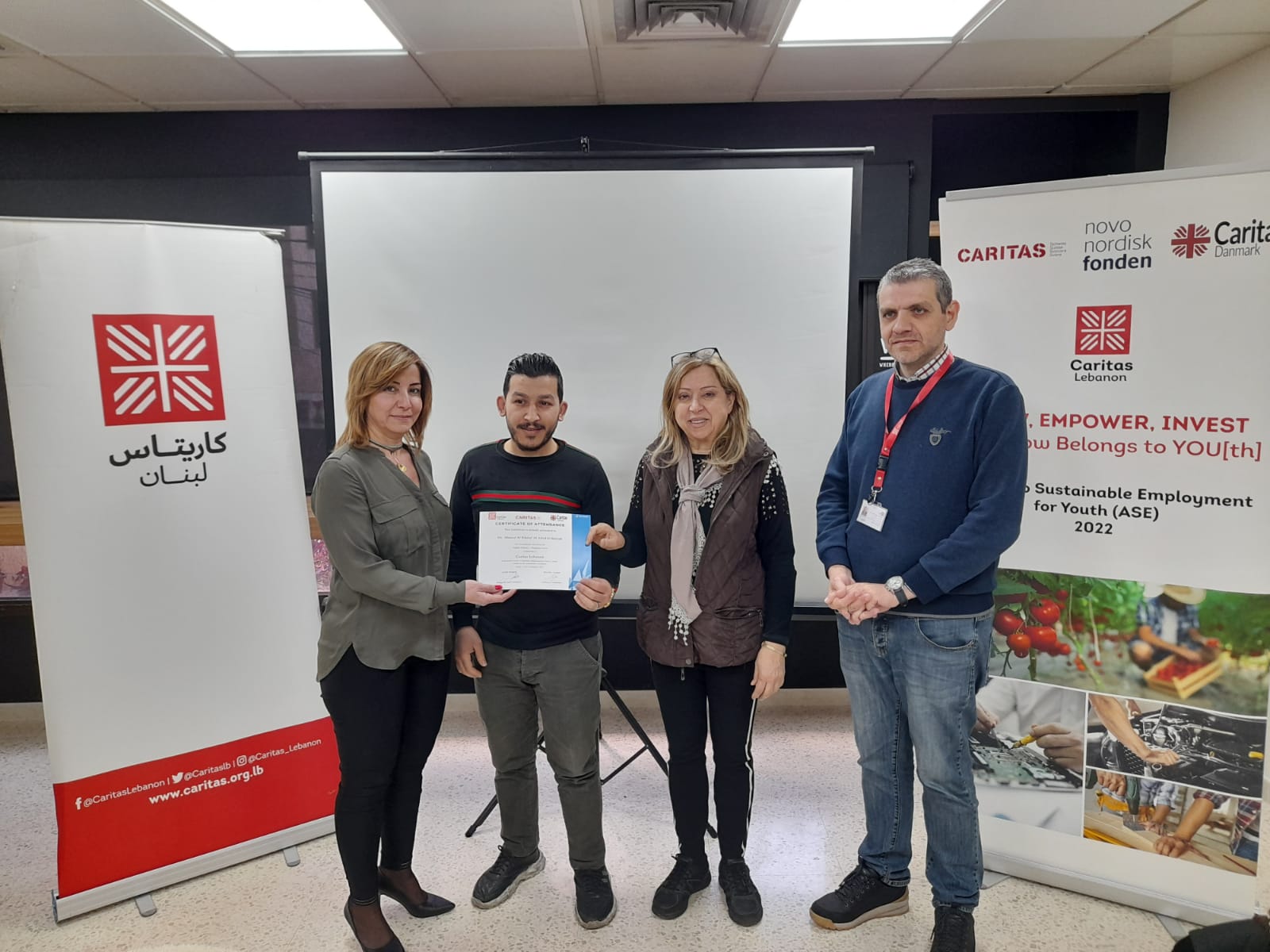 ase-digital-illiteracy-certificates-distribution-caritas-lebanon